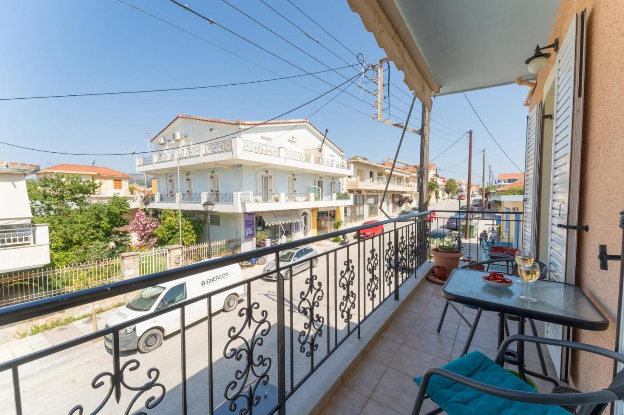 The City Apartment Lixouri Luaran gambar