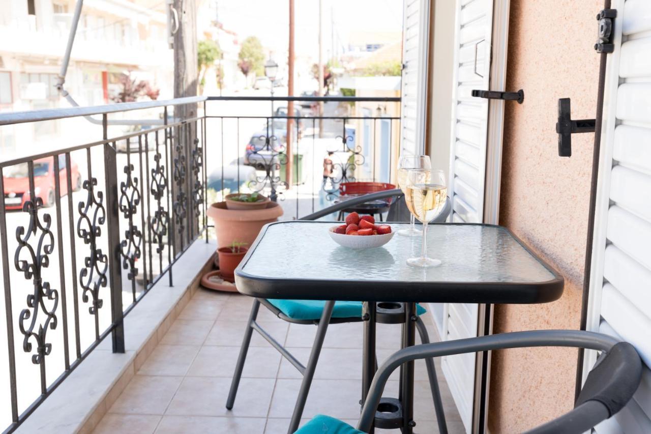 The City Apartment Lixouri Luaran gambar